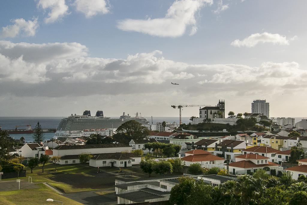 Apartamento Oceanus Apartment Ponta Delgada Exterior foto